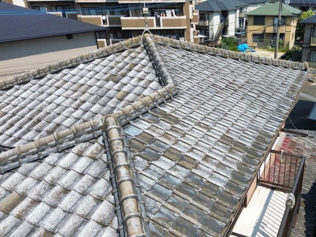 筑紫野市の瓦屋根の老朽化の状況
