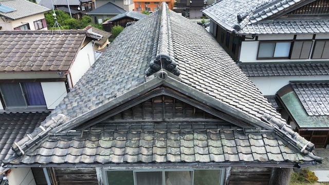 太宰府市の屋根工事、葺き替え、雨漏り、瓦