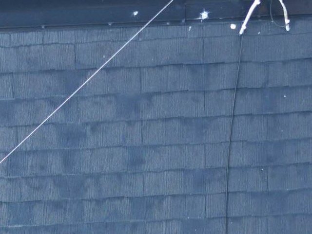 太宰府市の色褪せと汚れが目立つスレート