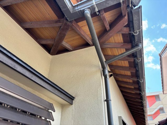 筑紫野市の老朽化した外壁