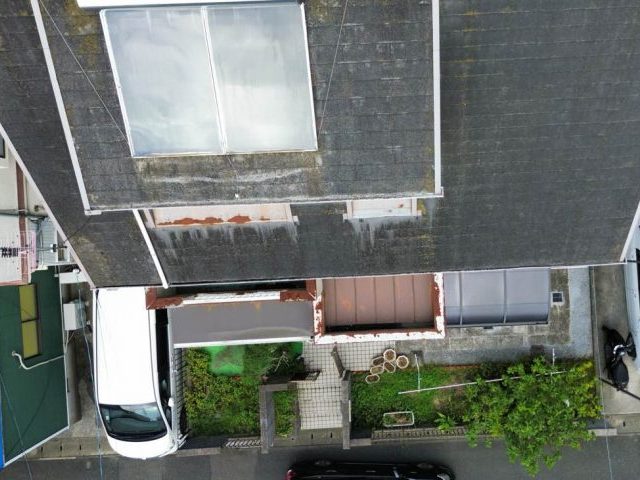 筑紫野市の劣化したベランダとスレート屋根