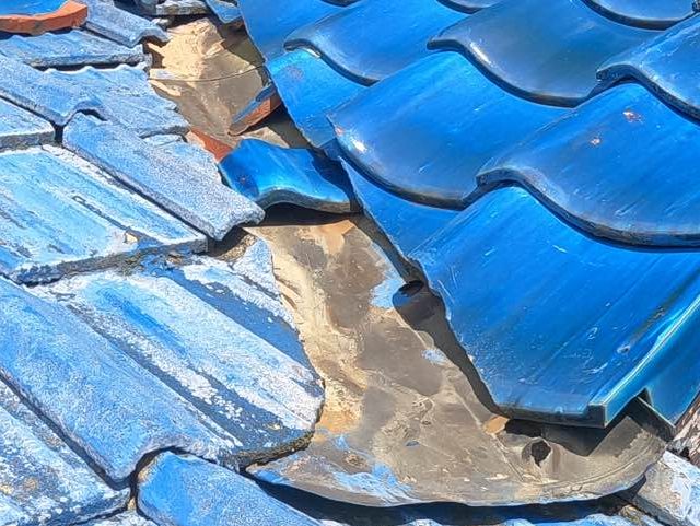 小郡市の谷板金の著しい劣化