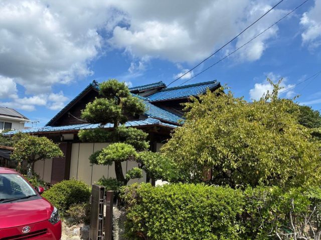 小郡市で雨漏りした瓦屋根の住宅