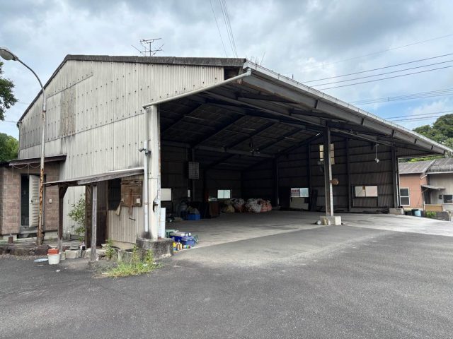 宮若市の雨漏りした倉庫の屋根