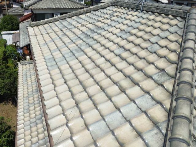 柳川市の調査で見つかった瓦の劣化