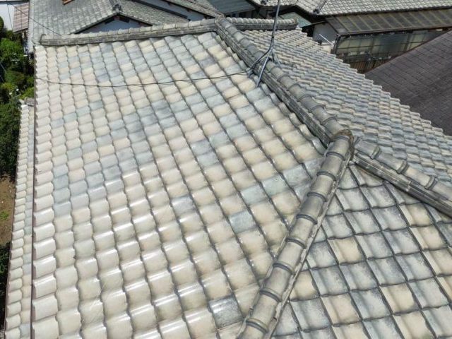 柳川市でドローンで調査した空き家の瓦屋根