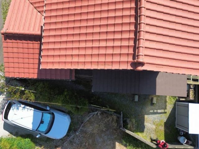 筑紫野市の雨漏り調査でドローン撮影