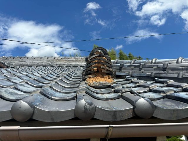 小郡市で棟瓦落下の原因調査