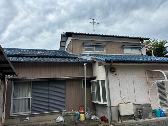 遠賀郡の雨漏り調査