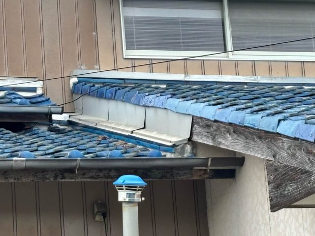 遠賀郡で屋根と外壁取り合い部を調査
