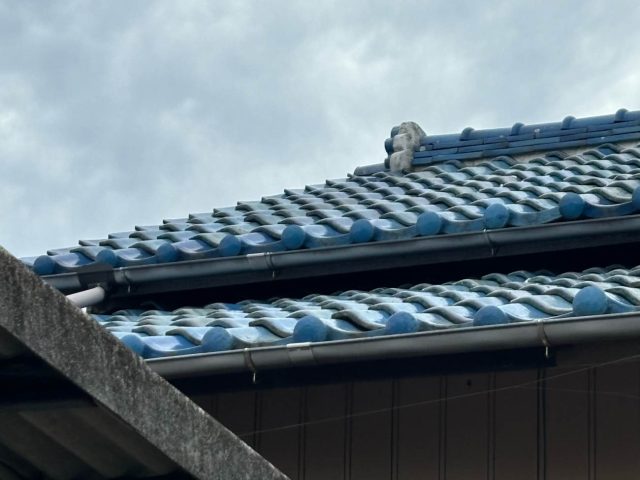 遠賀郡で瓦屋根を調査