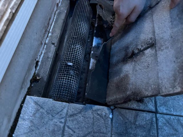 福岡市西区の防水低下したベランダ床
