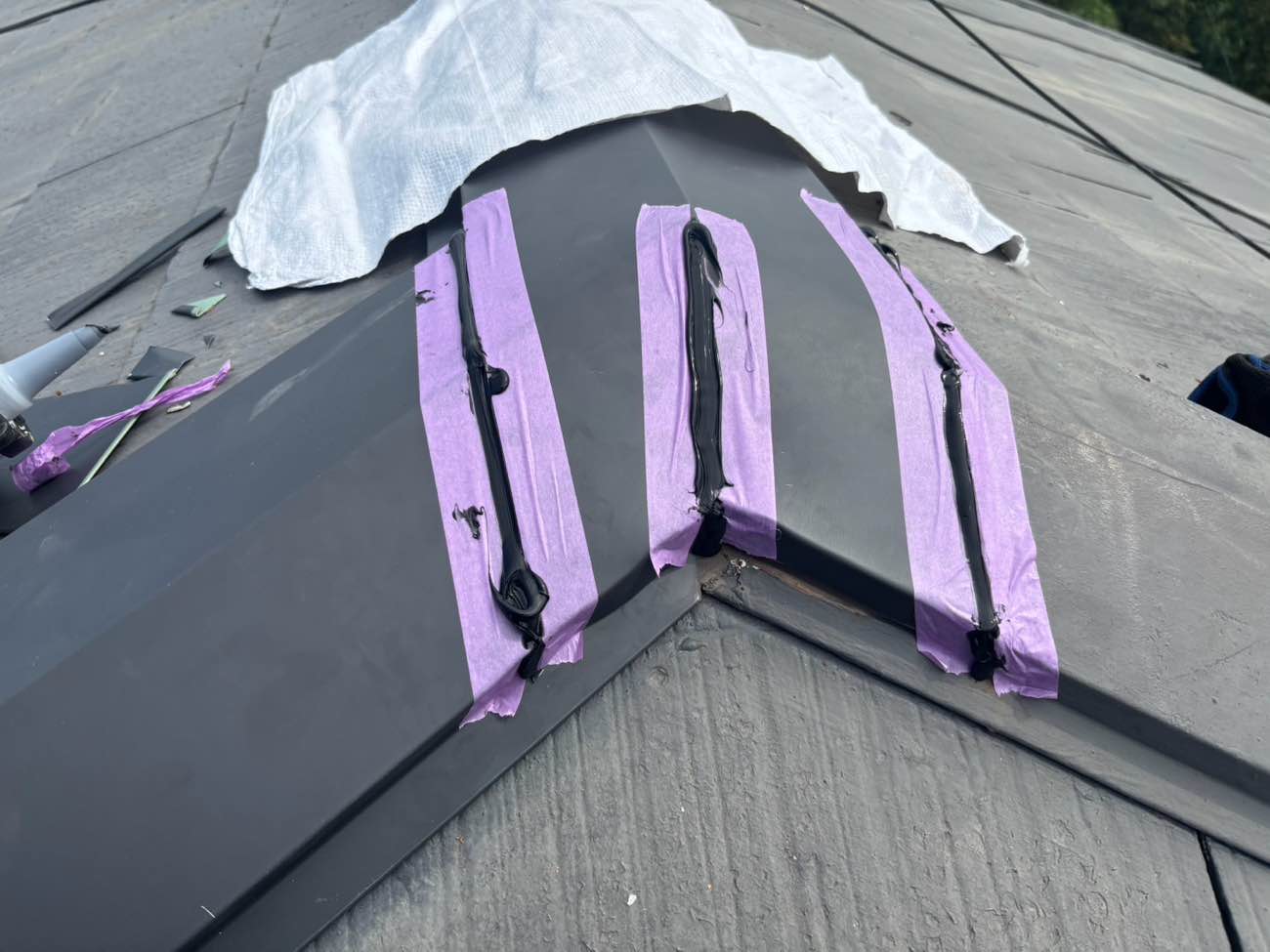 筑紫野市で行った雨漏り工事、シーリング工事