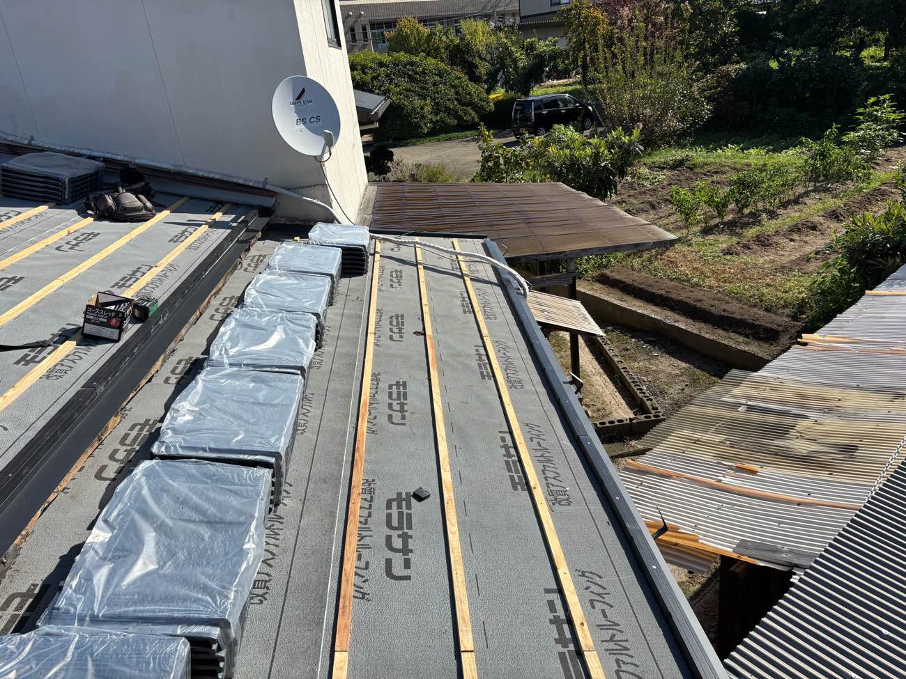 太宰府市の屋根葺き替え工事、ルーガ