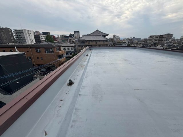 小郡市のアパート屋上の調査