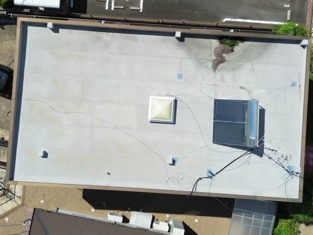 太宰府市で雨漏りをドローン調査