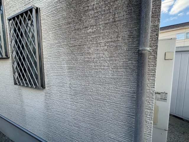 小郡市で確認された外壁の汚れ