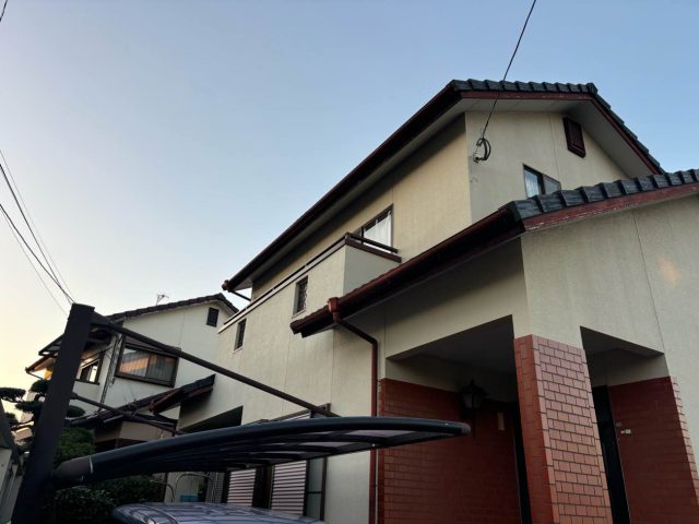 【太宰府市】瓦屋根の調査｜色褪せ・変色・汚れなど経年劣化を確認、カバー工法をご提案
