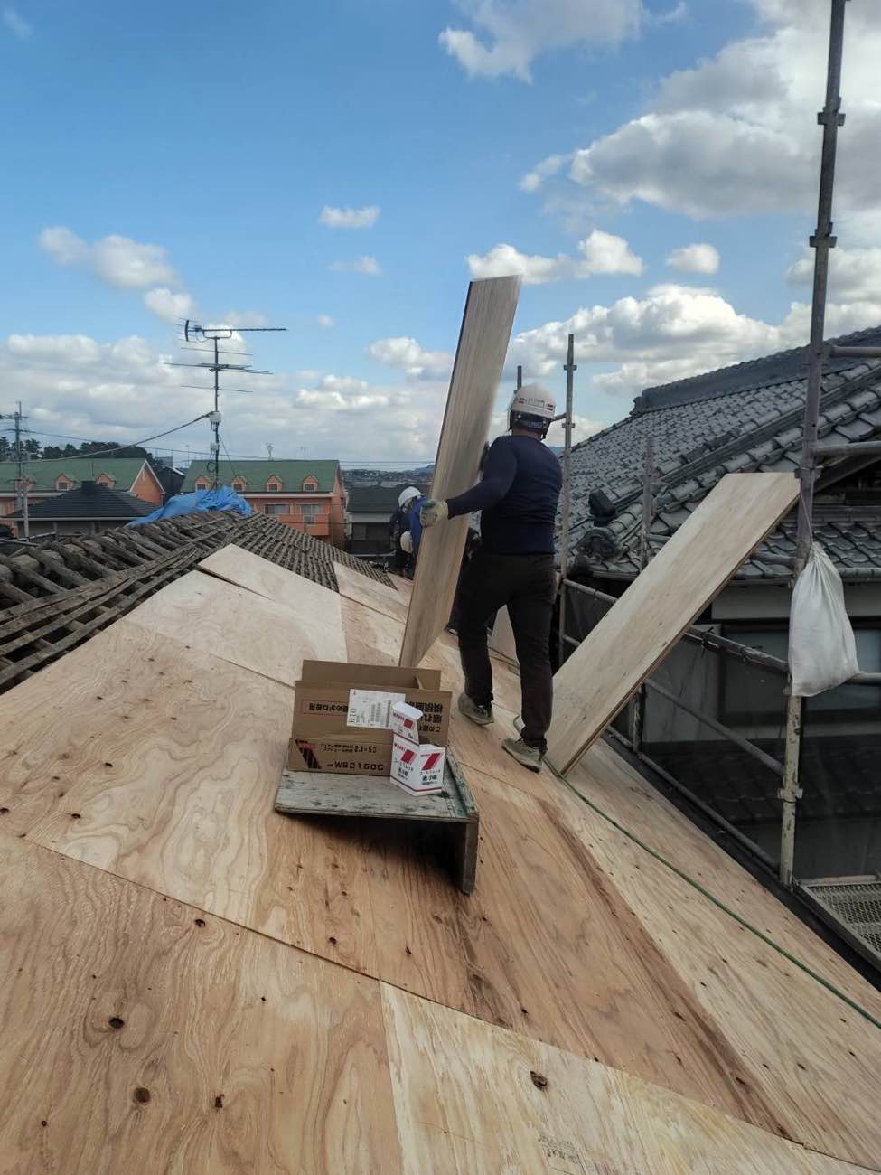 筑紫野市の葺き替え工事、瓦屋根住宅