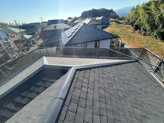 小郡市の屋根カバー工法、完了