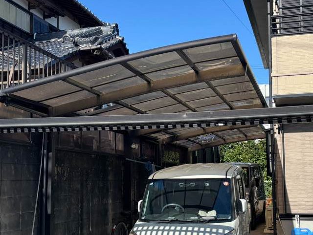 【太宰府市】強風でカーポート屋根が破損｜割れ・飛散状況を現地調査で確認