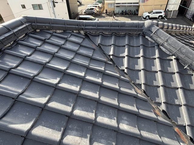 筑紫野市の劣化した谷板金