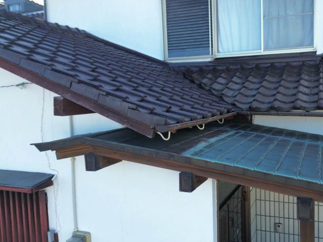 筑紫野市の傷んだ破風板