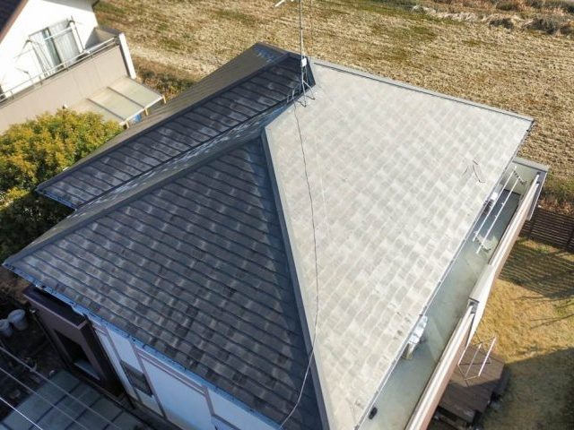 小郡市の色褪せたスレート