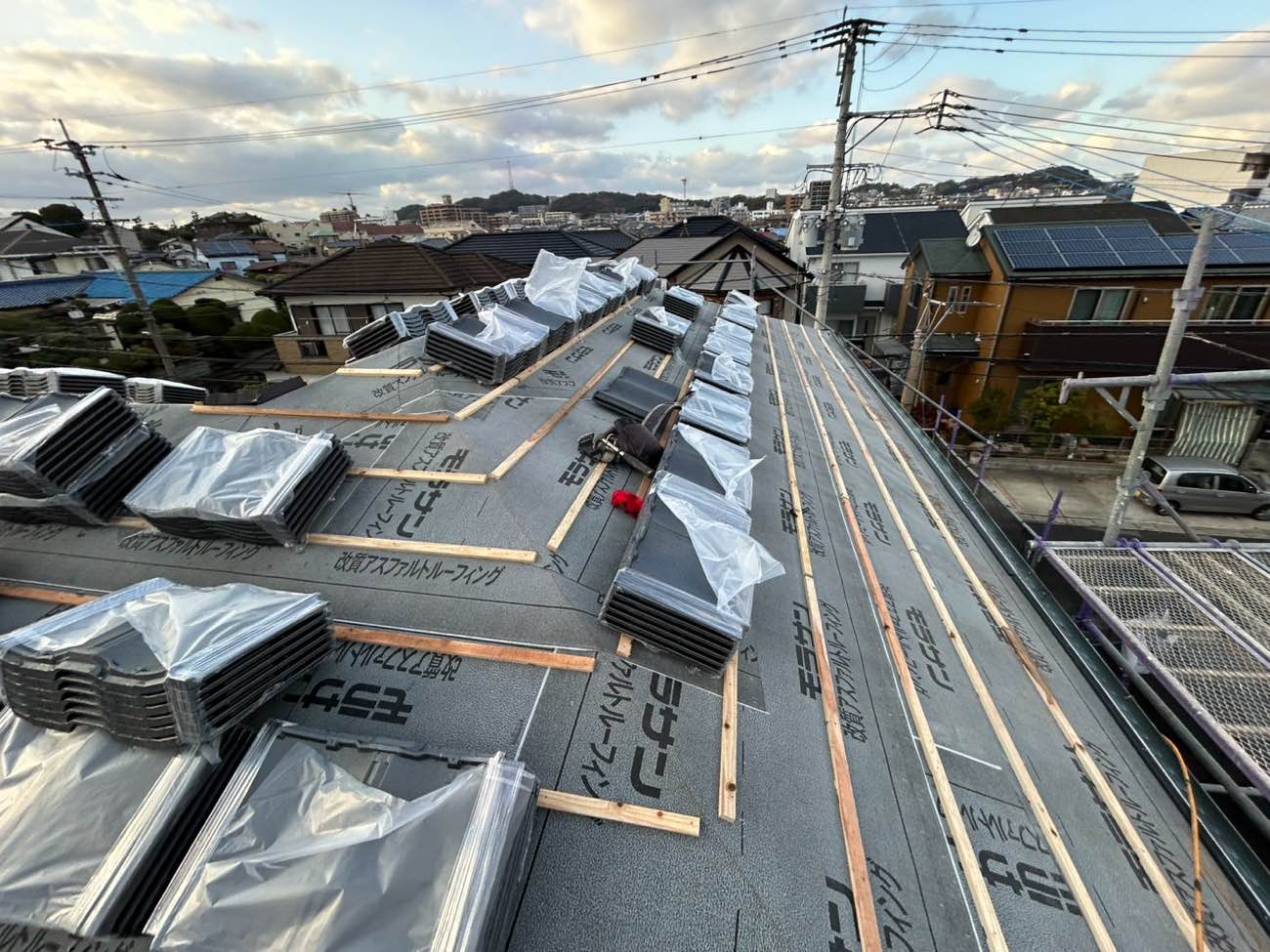 太宰府市の屋根工事、桟木の施工