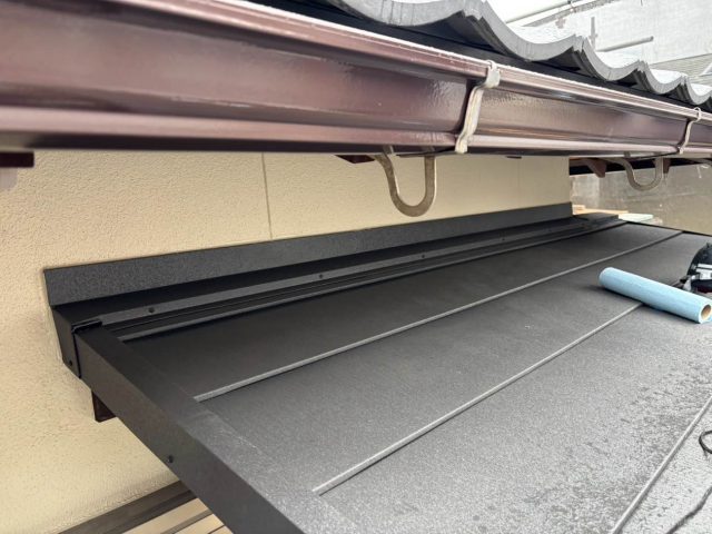 筑紫野市でスーパーガルテクトの葺き替えが完了