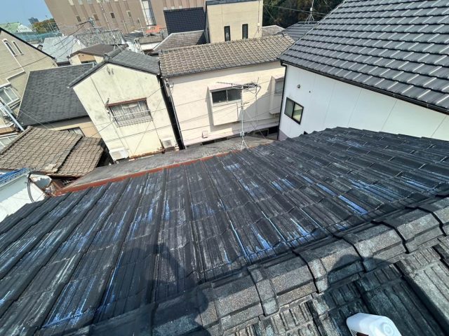 太宰府市で防水シートの上貼り開始