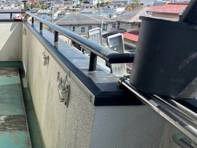 筑紫野市で調査したベランダの笠木