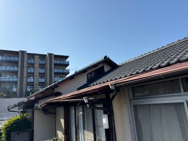 【太宰府市】平屋の雨漏りを調査｜浸水原因の特定と低予算で実現できる修理方法