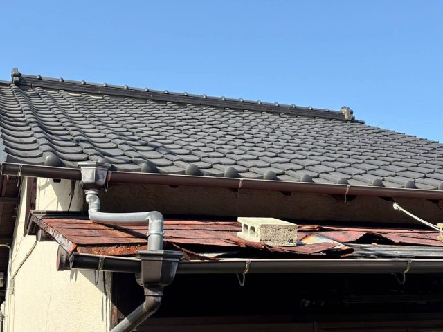 太宰府市の劣化して雨漏りした屋根