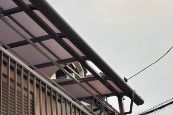 筑紫野市のベランダ屋根破損箇所