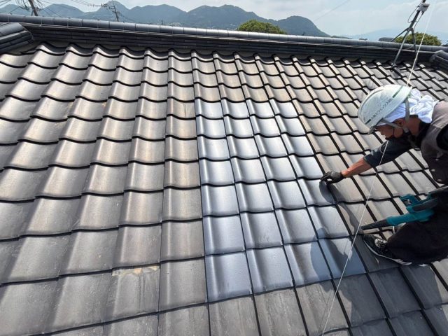 【太宰府市】雨漏り対策で天窓を閉鎖｜瓦屋根の開口部を塞いで浸水リスクを軽減