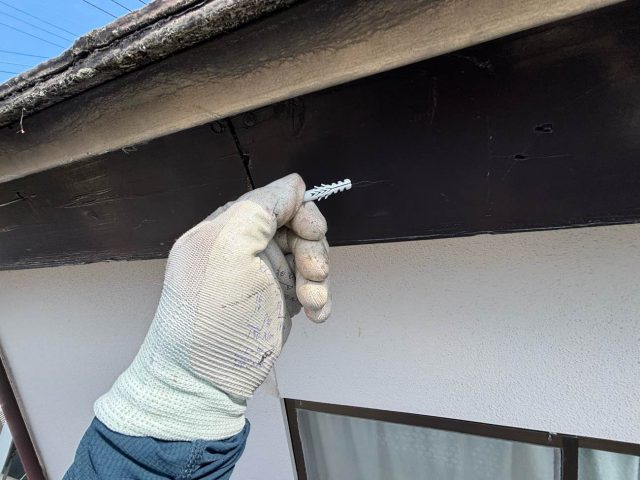 太宰府市で雨樋の修理