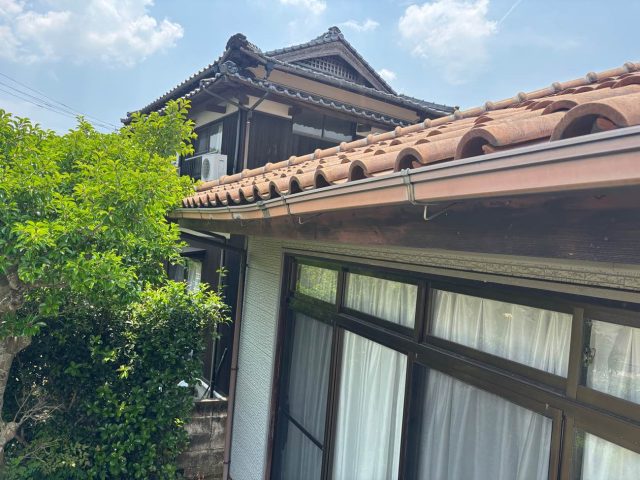 小郡市で雨漏り調査を実施した住宅
