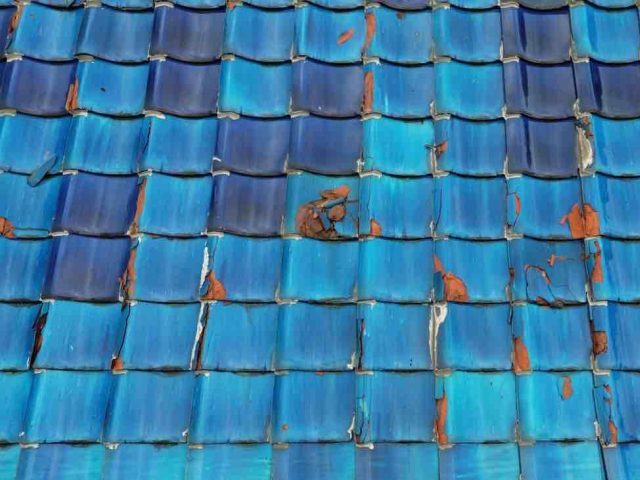 太宰府市の台風被害を受けた瓦屋根