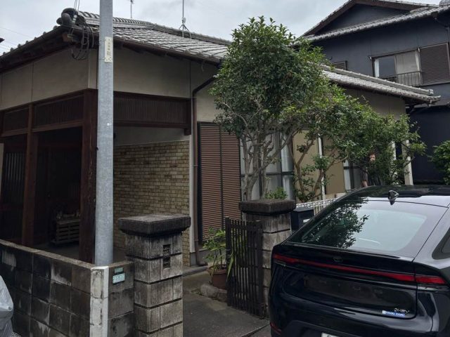 小郡市で雨漏りの原因調査を実施