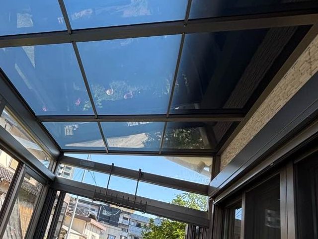 【太宰府市】強風で破損したサンルーム屋根をポリカ板へ張り替え