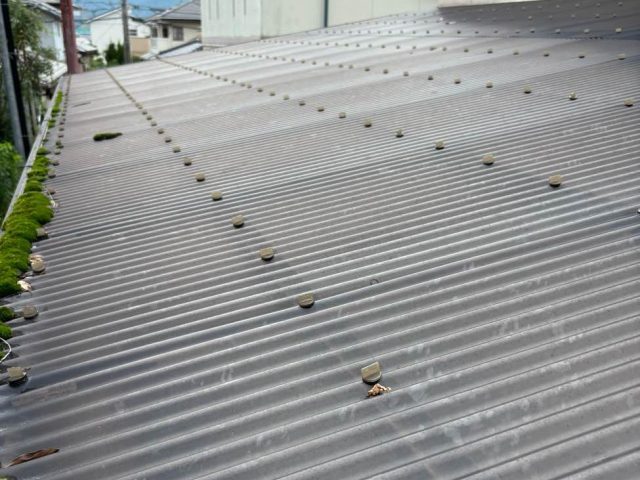 筑紫野市のカーポートのがたつきを調査