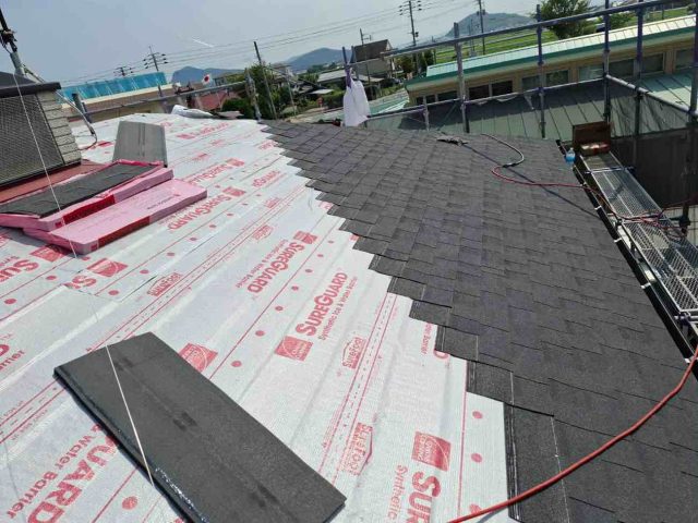 太宰府市のカバー工法で屋根材施工