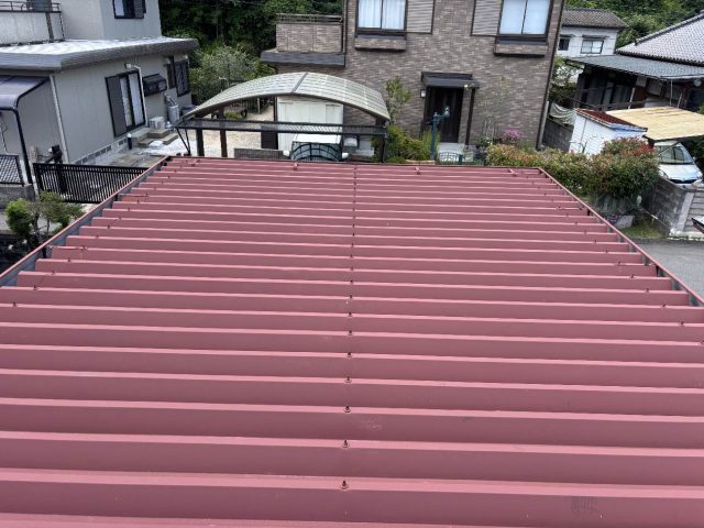 【太宰府市】雨漏り調査｜天井の黒ずみ・カビ、金属屋根の錆や劣化を確認
