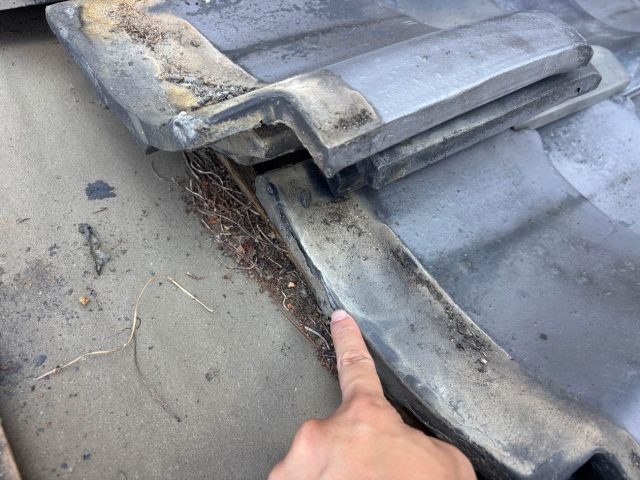 小郡市で瓦の老朽化を指摘