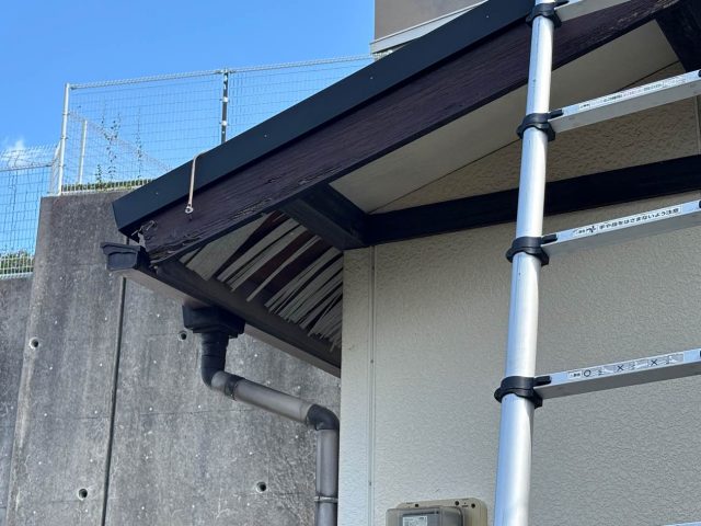 小郡市の傷んでいた軒天