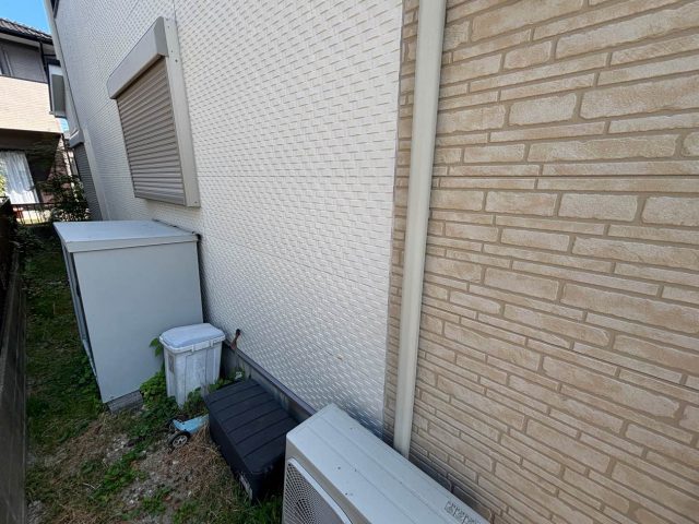 太宰府市で外壁のひび割れを調査