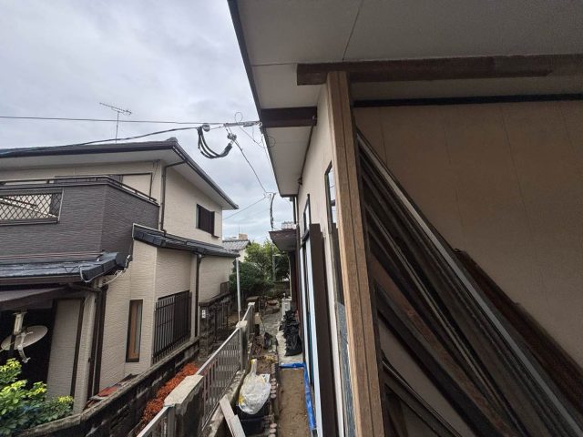 筑紫野市で雨漏りの原因を調査