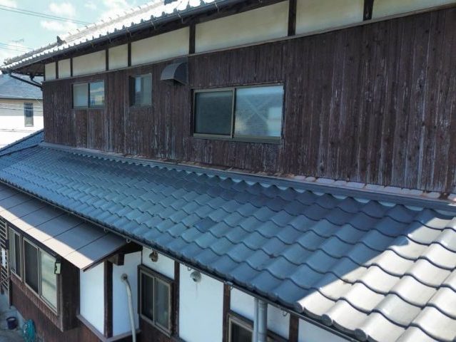 小郡市の介護施設で屋根の調査