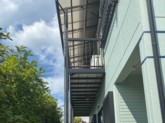 筑紫野市の壊れたベランダ屋根